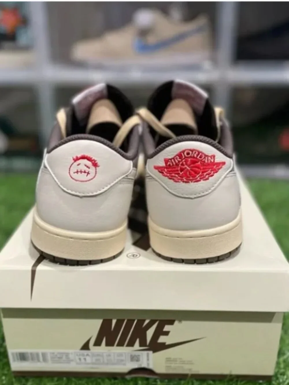Jordan 1 Low Travis Scott Reverse Mocha Shoes